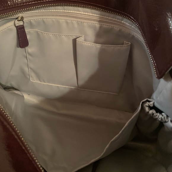 Coach signature Oversized Plum multi pockets tote adjustable shoulder st… - Picture 14 of 16